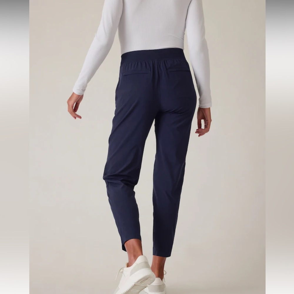 Athleta Brooklyn Ankle Pant- Navy Size 8 - Picture 5 of 5